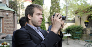 Hokejisti pieņemšanā Latvijas vēstniecībā Stokholmā