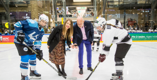 Vakar tika aizvadīta pirmā "Optibet" Baltijas sieviešu hokeja čempionāta spēle starp SHK "Laima" un "L&L Hope"