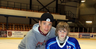 Noslēgusies Kārļa Skrastiņa un Oskara Bārtuļa hokeja nometne