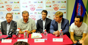 Naumova un leģendārā  Tretjaka starptautiskā vārtsargu meistarības skola Rīgā