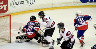 Latvijas U20 izlase uzveic "Liepājas Metalurgu"