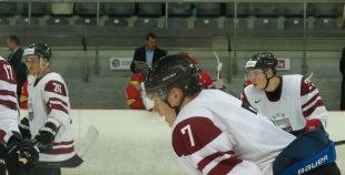 Latvijas U-20 hokejisti Žoltoka kausā zaudē baltkrievijas vienaudžiem