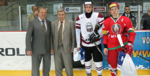 Latvijas U-20 hokejisti Žoltoka kausā zaudē baltkrievijas vienaudžiem