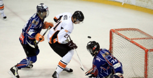 "SMScredit.lv" apspēlē HS "Rīga/Prizma"