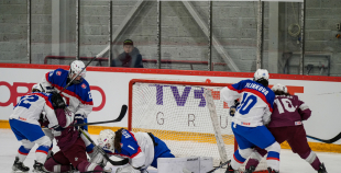 Latvijas sieviešu izlase Pasaules čempionāta atklāšanas mačā piekāpjas Slovākijai