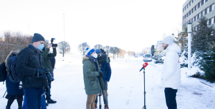 FOTO: Latvijas hokeja izlases dodas uz Pekinas olimpiskajām spēlēm