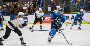 Vakar tika aizvadīta pirmā "Optibet" Baltijas sieviešu hokeja čempionāta spēle starp SHK "Laima" un "L&L Hope"
