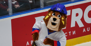 Latvijas izlase lieliski cīnās, taču mača izskaņā piekāpjas Šveicei