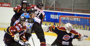 "Ozolnieki-MONARCH" spraigā cīņā uzveic HS "Rīga/Prizma2"