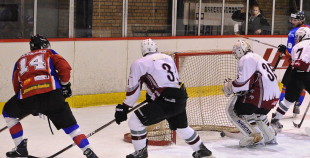 HK "Zemgale/JLSS" ar  4:1 uzveic HK "Juniors"