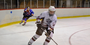 HK "Zemgale/JLSS" ar  4:1 uzveic HK "Juniors"