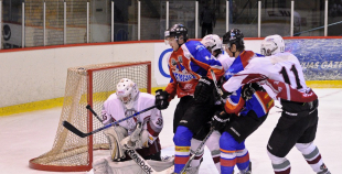 HK "Zemgale/JLSS" ar  4:1 uzveic HK "Juniors"