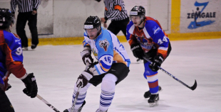 HK "Zemgale/JLSS" revanšējas Ozolniekiem un izcīna ceturto uzvaru pēc kārtas