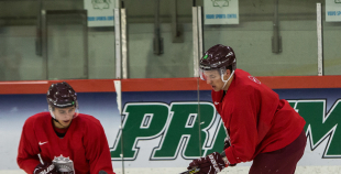 Latvijas U-20 nacionālās izlases kandidāti aizvada pirmo ledus treniņu