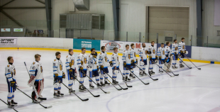 FOTO: "MOGO" ar rezultātu 7:0 sagrauj "Rīga" jaunos hokejistus 