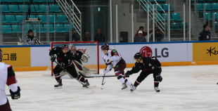 Latvijai pārliecinoša uzvara arī pret Japānu