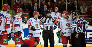 Pirmajā spēlē neveiksme pret Krieviju