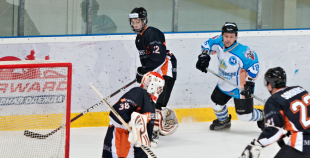 "SMScredit.lv" ar rezultātu 7:4 pieveic "Ozolnieki/MONARCH"