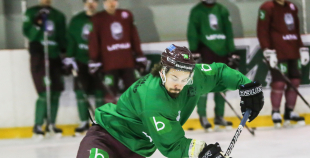FOTO: Latvijas izlases treniņš pirms došanās uz Dāniju