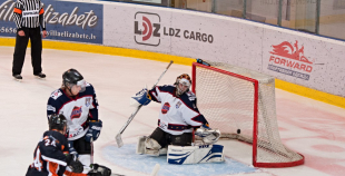 "SMScredit.lv" iemet vienpadsmit vārtus  HS "Rīga/Prizma2" komandai