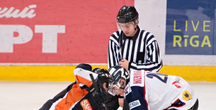 "SMScredit.lv" iemet vienpadsmit vārtus  HS "Rīga/Prizma2" komandai