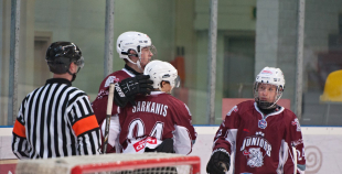 HK "Juniors" apspēlē HS "Rīga/Prizma" un pakāpjas uz otro vietu