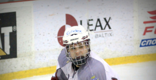 Pastarīšu duelī pārāki HS "Rīga/Prizma II" hokejisti