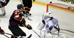 Pastarīšu duelī pārāki HS "Rīga/Prizma II" hokejisti