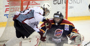 Pastarīšu duelī pārāki HS "Rīga/Prizma II" hokejisti