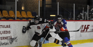 2013 LČ Jelgavnieki mājas spēlē uzvar HS "Rīga/Prizma II"