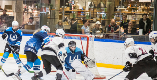 Vakar tika aizvadīta pirmā "Optibet" Baltijas sieviešu hokeja čempionāta spēle starp SHK "Laima" un "L&L Hope"