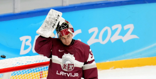 Latvija hokeja izlase sīvā cīņā atzīst Somijas pārākumu