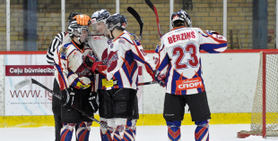 HS "Rīga/Prizma" pēcspēles metienos uzveic HK "Zemgale/JLSS"