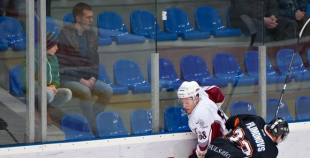 2013 LČ "SMScredit.lv" hokejisti  1. finālspēlē izcīna uzvaru