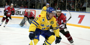 2013 EHC: Latvija - Zviedrija 1:2