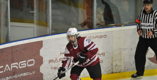 Latvijas U18 hokeja izlase ar 3:4 piekāpjas HK "Rīga"