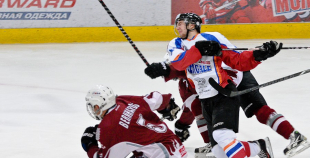 Foto: "Dinamo Juniors" piekāpjas Jelgavas HK "Zemgale/LLU"