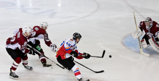 Foto: "Dinamo Juniors" piekāpjas Jelgavas HK "Zemgale/LLU"