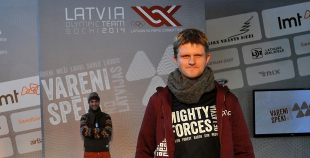 Latvijas olimpiešiem jaunas formas