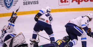 FOTO: "Kurbads" - HS "Rīga" 9:0