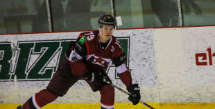 Latvijas nacionālā izlase treniņspēlē uzveic Latvijas U-18 valstsvienību