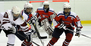 Latvijas hokejistes atgriežas A grupā