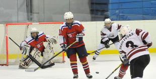 Latvijas hokejistes atgriežas A grupā