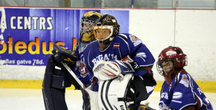 Tretjaka un Naumova jauno vārtsargu skola Rīgā