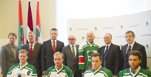 Tiek prezentēts hokeja virslīgas klubs "Liepāja"