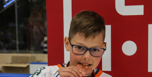 Svinīgi noslēgusies Latvijas bērnu un jaunatnes čempionāta hokejā 2018./2019. sezona