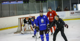 Latvijas izlases treniņš pirms došanās uz Franciju 