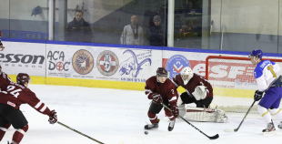 FOTO: Latvija - Kazahstāna (2:3 pēcspēles metienos)