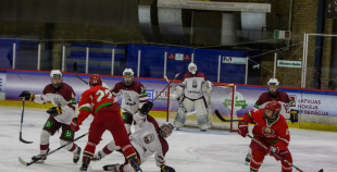 Latvijas U-18 izlase vēl vienā ilgstošā bullīšu sērijā svin uzvaru pār Baltkrieviju