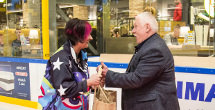 FOTO: Atklāta Latvijas jauno hokeja vārtsargu atbalsta programma